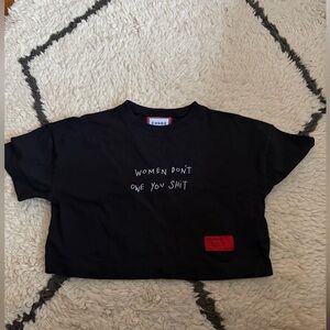 CHNGE xs black tshirt